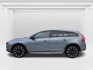 2018 Volvo V60 Cross Country