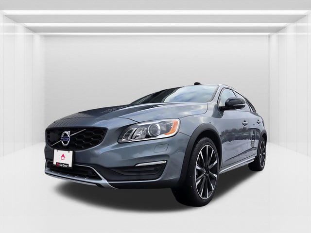 2018 Volvo V60 Cross Country