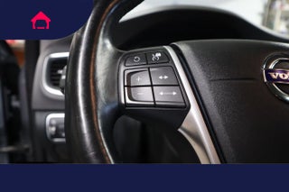 2018 Volvo V60 Cross Country