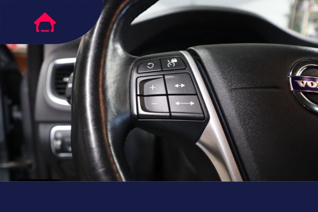 2018 Volvo V60 Cross Country