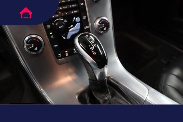 2018 Volvo V60 Cross Country