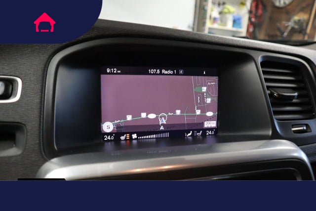 2018 Volvo V60 Cross Country