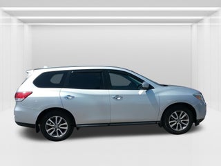 2016 Nissan Pathfinder