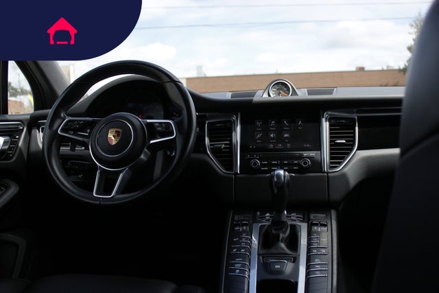 2018 Porsche Macan