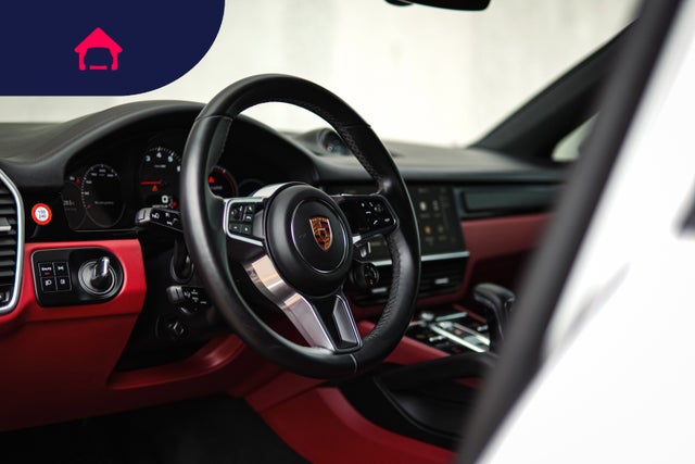 2022 Porsche Cayenne