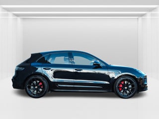 2023 Porsche Macan