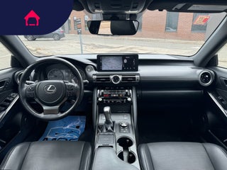 2022 Lexus IS