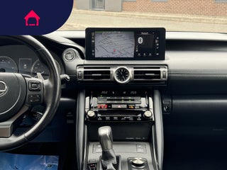 2022 Lexus IS
