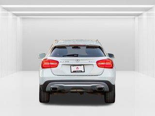 2016 Mercedes-Benz GLA