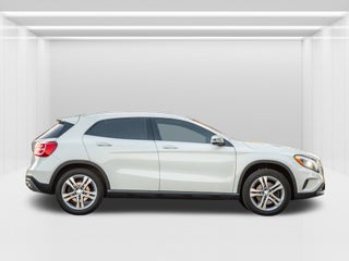2016 Mercedes-Benz GLA