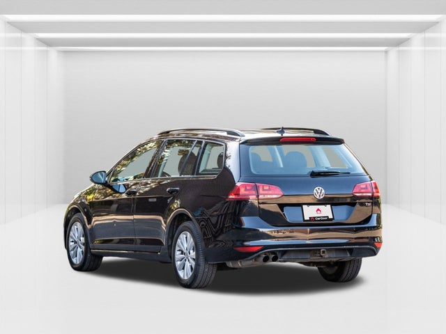 2017 Volkswagen Golf SportWagen