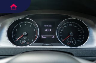 2017 Volkswagen Golf SportWagen