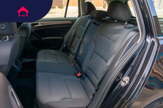 2017 Volkswagen Golf SportWagen