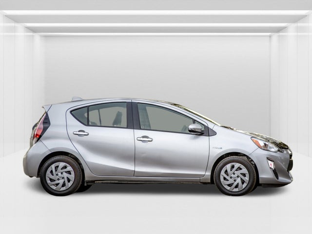 2016 Toyota Prius c