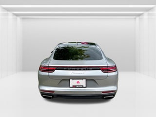 2018 Porsche Panamera