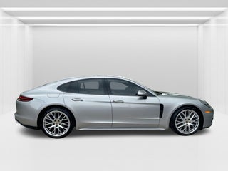2018 Porsche Panamera