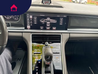 2018 Porsche Panamera
