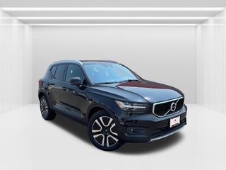 2020 Volvo XC40