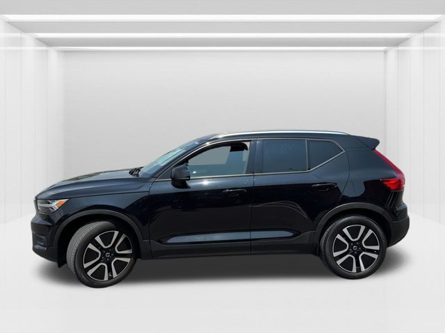 2020 Volvo XC40