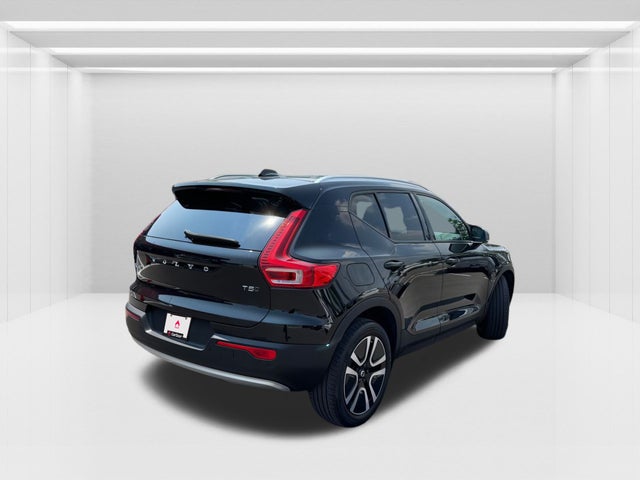 2020 Volvo XC40