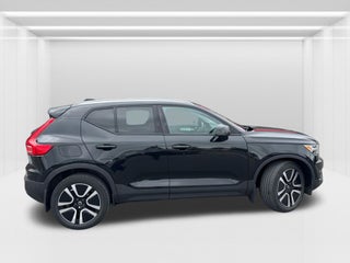 2021 Volvo XC40