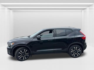 2021 Volvo XC40