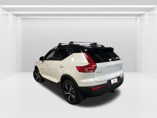 2022 Volvo XC40