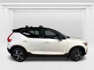 2022 Volvo XC40