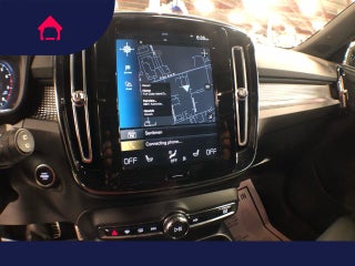 2022 Volvo XC40