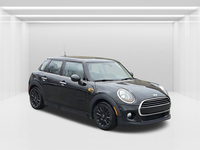 2016 MINI Cooper Hardtop 4 Door