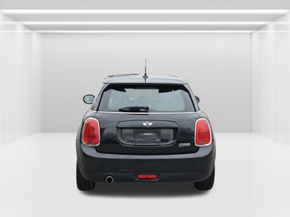 2016 MINI Cooper Hardtop 4 Door