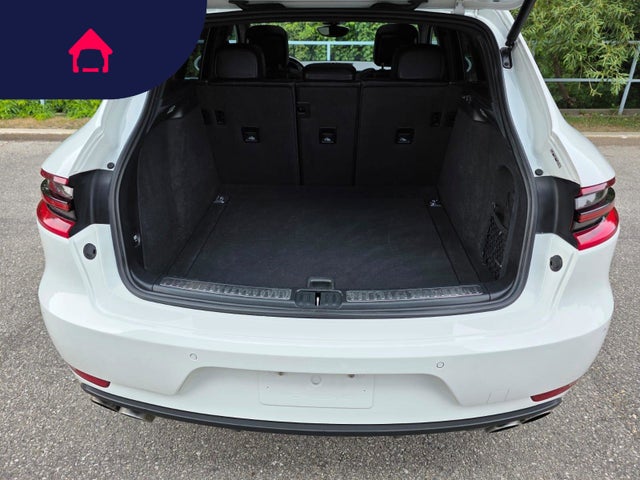 2017 Porsche Macan