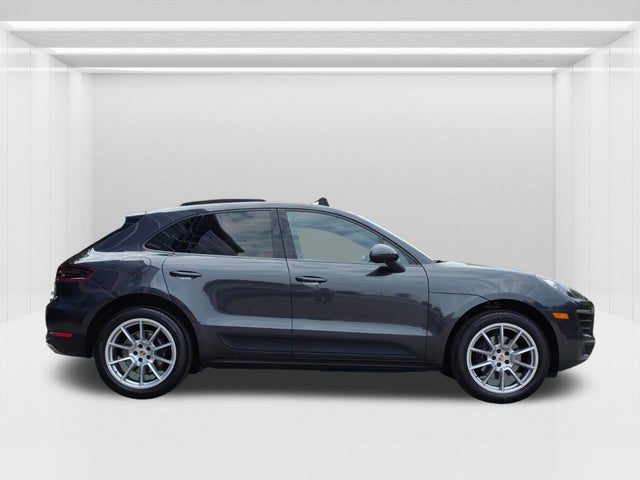 2017 Porsche Macan