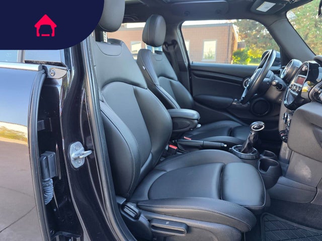 2015 MINI Cooper Hardtop 4 Door