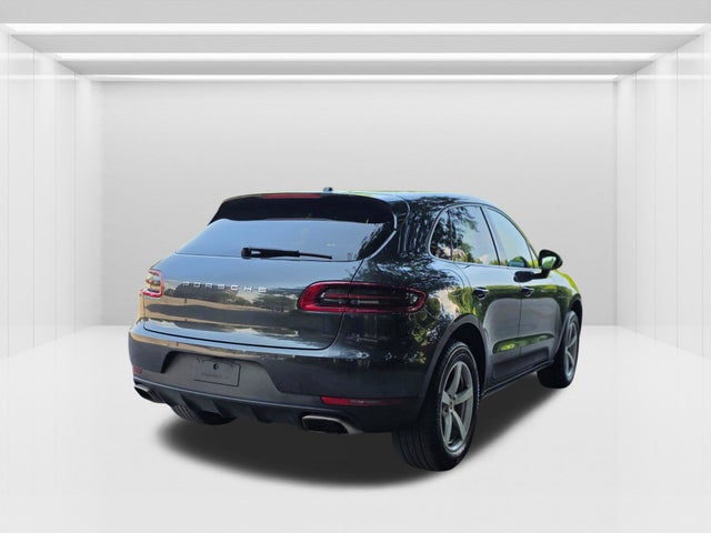 2017 Porsche Macan