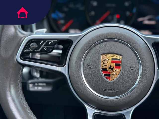 2018 Porsche Macan