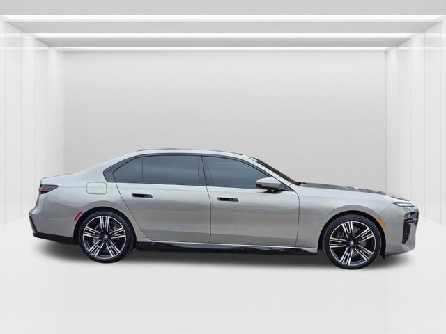 2023 BMW i7