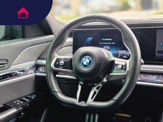 2023 BMW i7