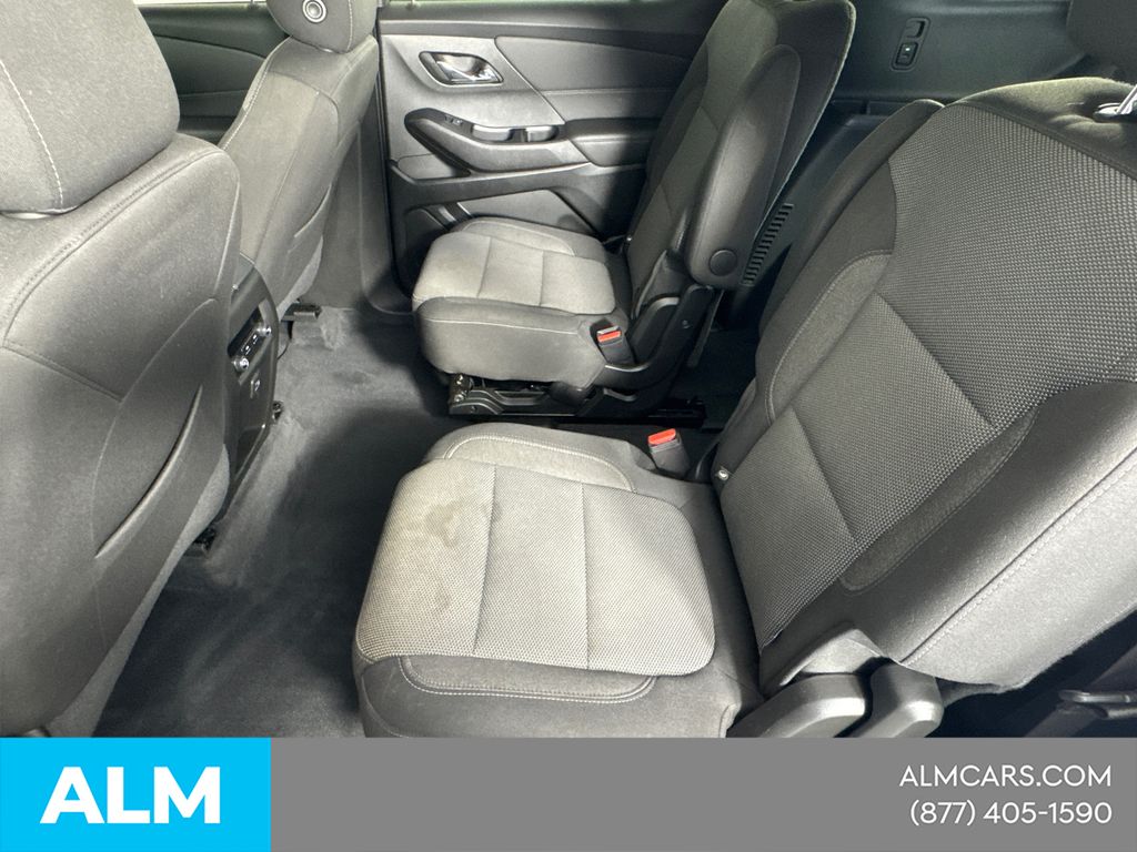 Used 2023 Summit White Chevrolet LT Cloth image 60