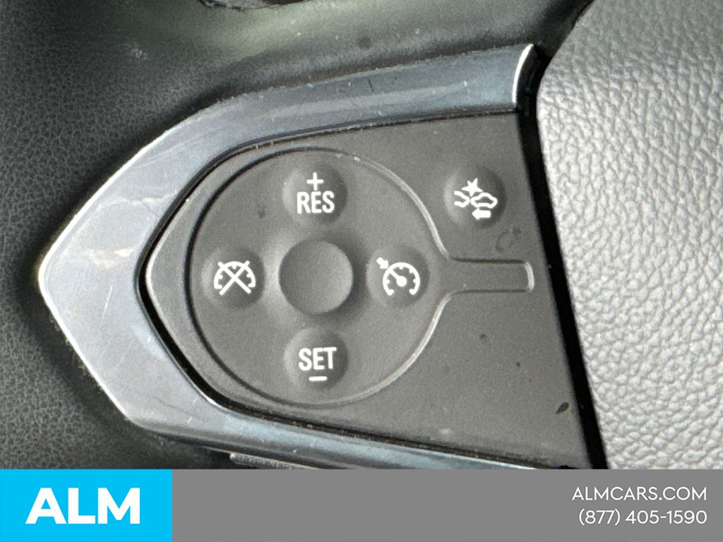 Used 2023 Summit White Chevrolet LT Cloth image 65