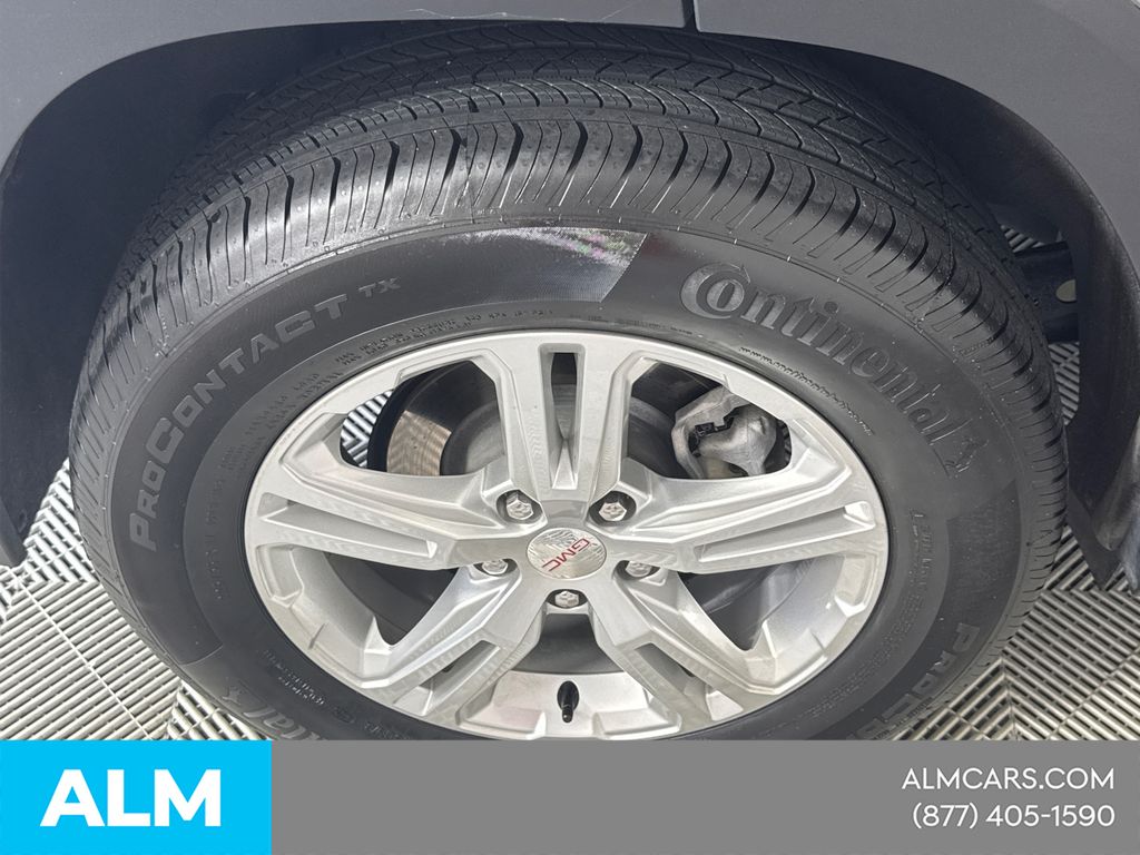 Used 2024 Sterling Metallic GMC SLE image 56